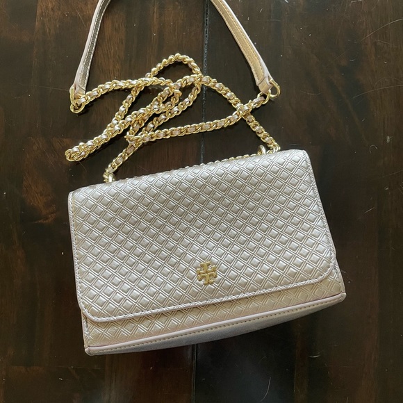 Tory Burch Handbags - Tory Burch | Rose Gold Marion Embossed Bag